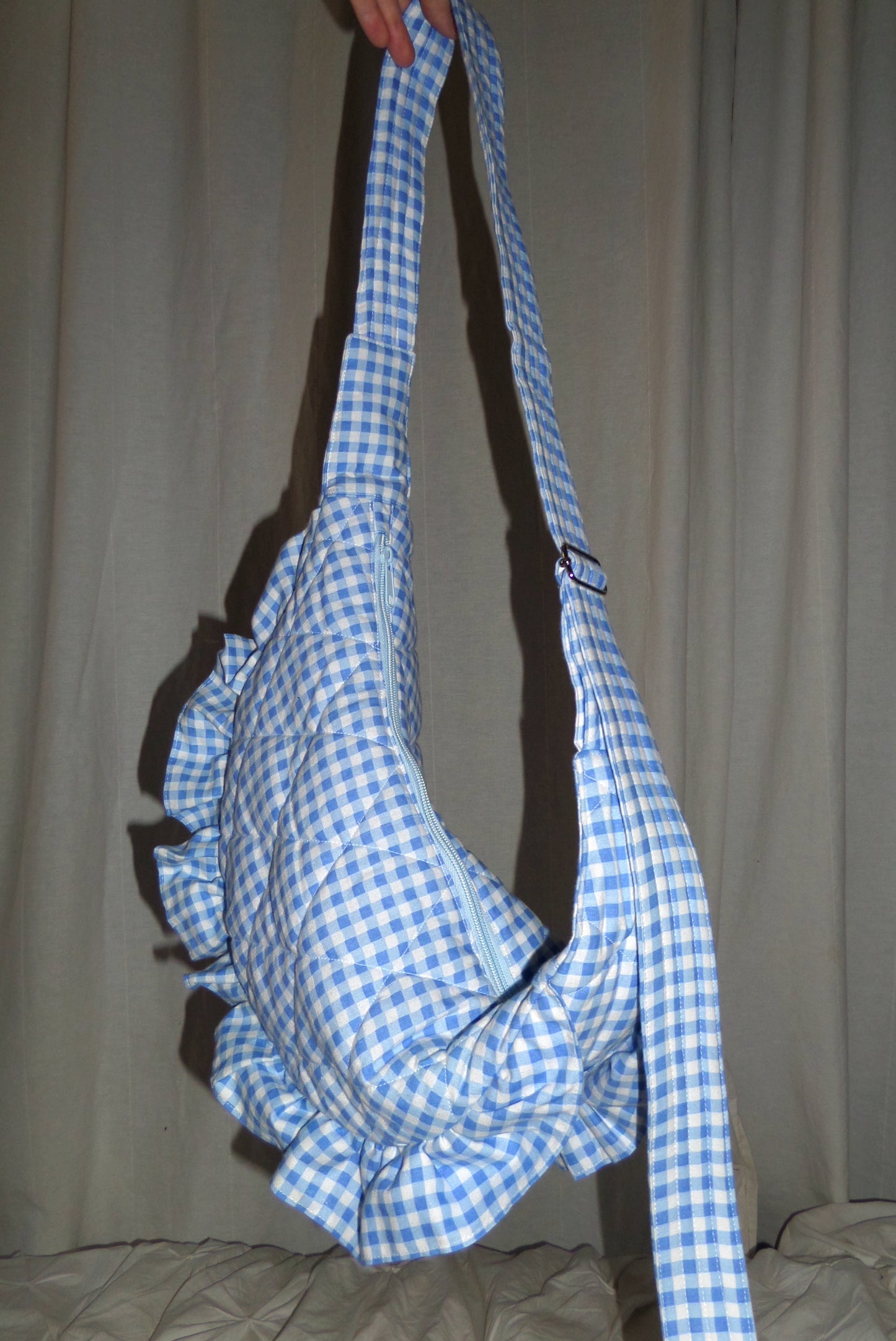 Thrills for Frills Everywhere Bag