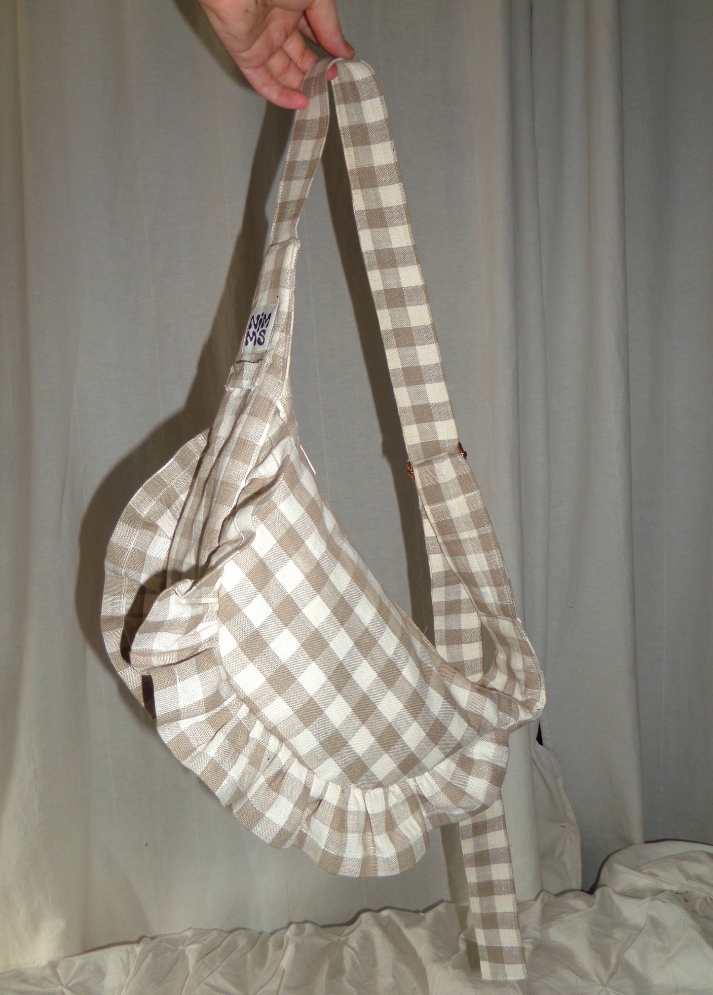 Thrills for Frills Everywhere Bag
