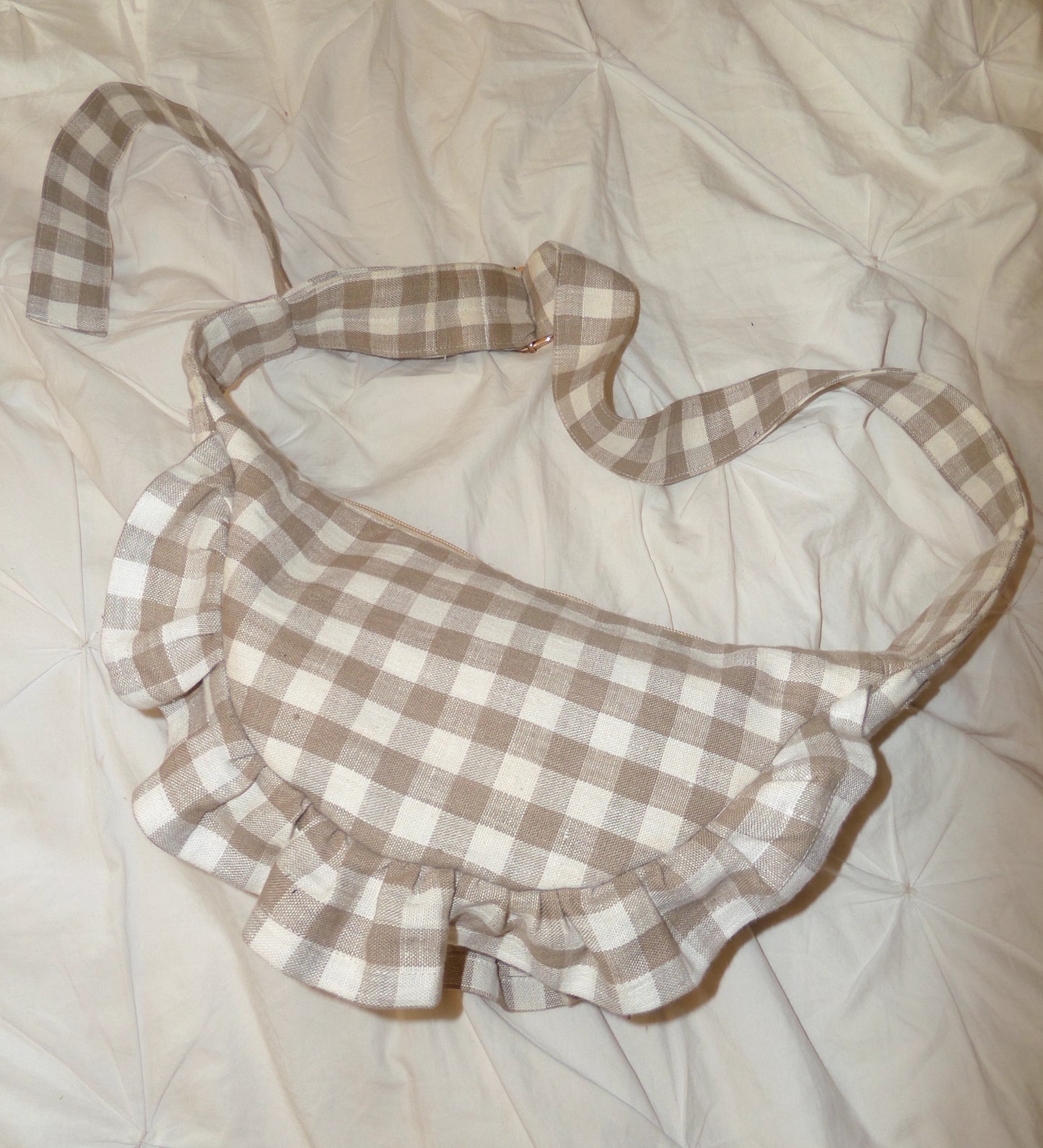 Thrills for Frills Everywhere Bag